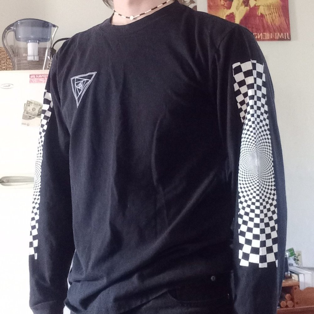 Trippy Long Sleeve